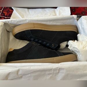 NIB Greats Royale sneakers in Navy blue suede with gum soles size 10M